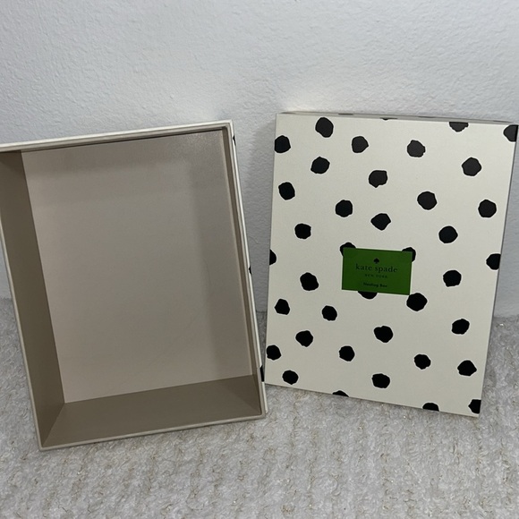 Kate Spade  NEW YORK Black with Cream Dots Nesting Box - Picture 1 of 6